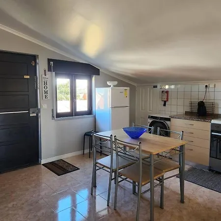 Affordable Ocean Views! Zambujeira, Daire *